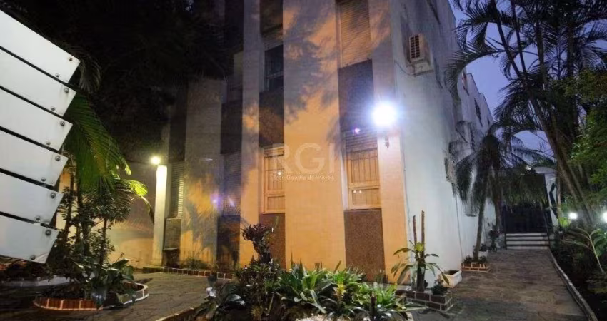 Apartamento Para comprar  com 1 dormitório , 62 m²  - Rio Branco - Porto Alegre