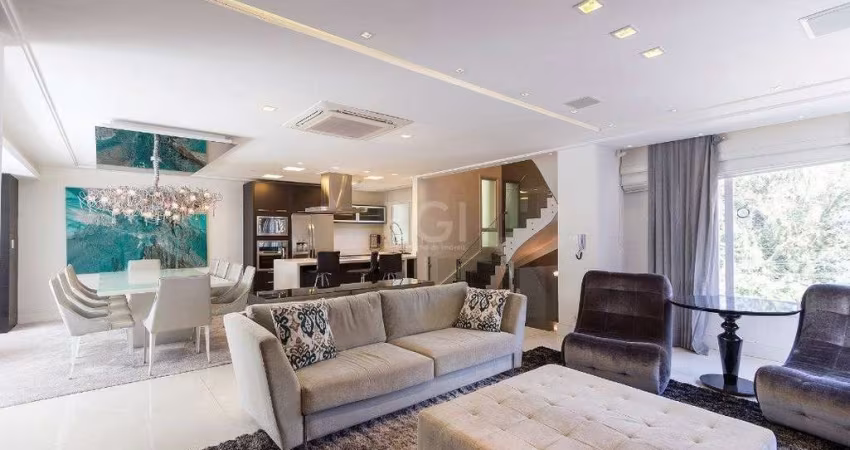 Casa Condominio para Venda - 380m², 3 dormitórios, sendo 3 suites, 4 vagas - Ped