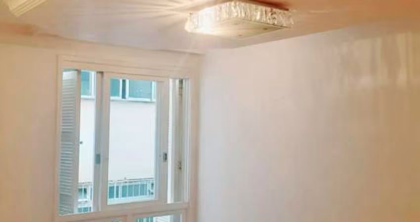 Apartamento 2 dormitórios à venda São João Porto Alegre/RS