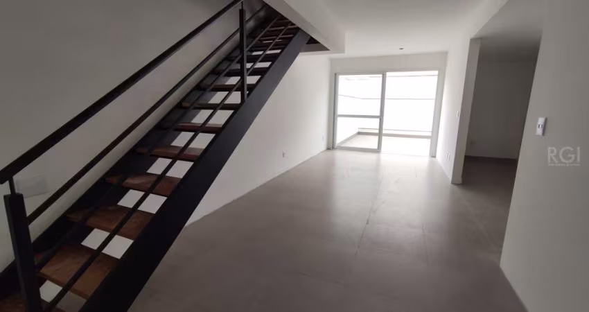 Duplex para Venda - 179.08m², 2 dormitórios, sendo 2 suites, 2 vagas - Petrópoli