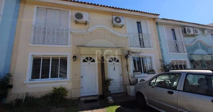 Casa Com 2 Dormitórios Para comprar  79 m² Por R$ 350.000,00 - Cavalhada