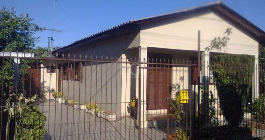 Casa para Venda - 135m², 3 dormitórios, 2 vagas - São Sebastião