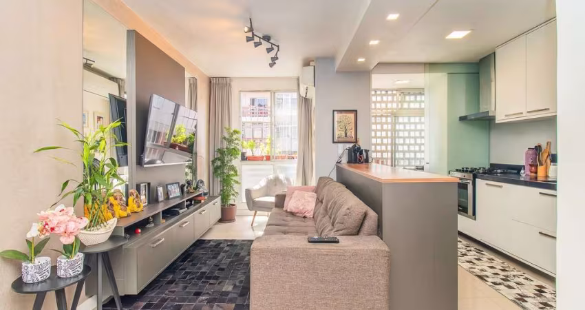Apartamento dois dormitórios 68,00m² no bairro Glória
