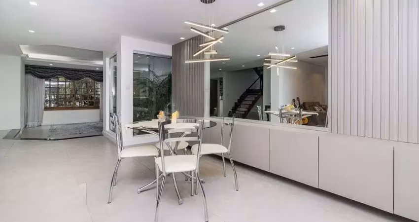 Casa 4 dormitórios à venda Chácara das Pedras Porto Alegre/RS