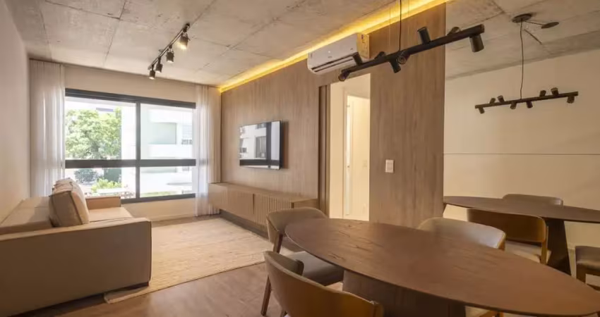 Apartamento com 67m², 2 quartos, 1 suíte, 1 vaga, no bairro petrópolis em porto