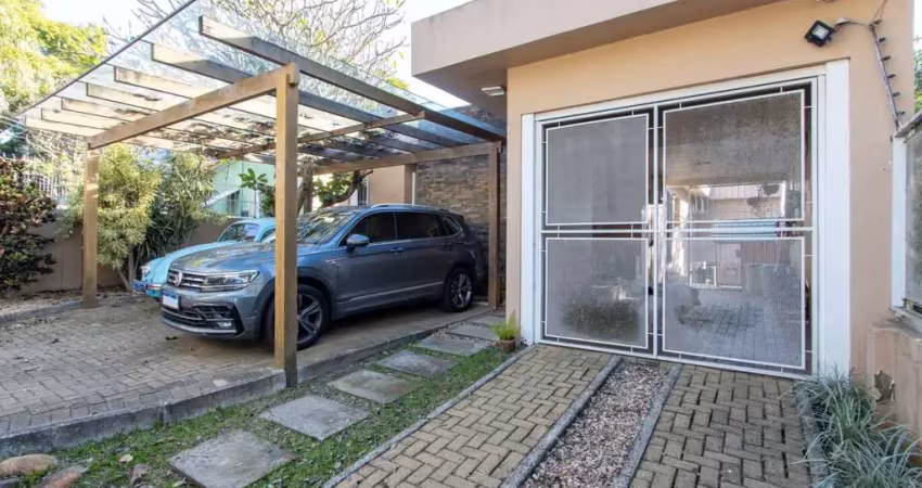 Casa com 3 quartos à venda na Rua Comandai, 511, Cristal, Porto Alegre