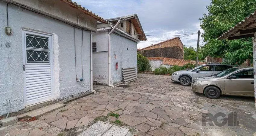 Prédio à venda na Rua Caldre e Fião, 160, Santo Antônio, Porto Alegre