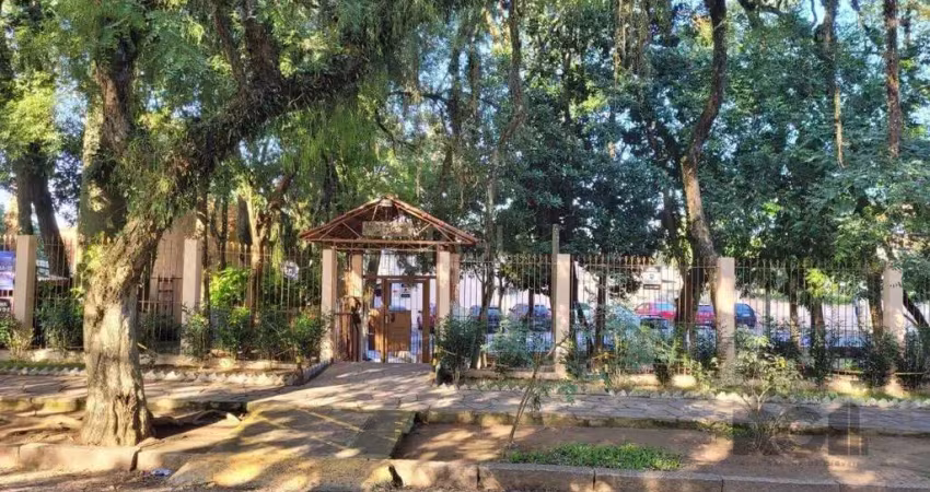 Sobrado para venda - 36m², 2 dormitórios, 1 vaga - guarujá, porto alegre