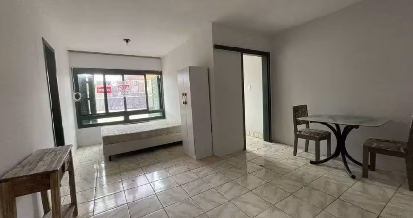 Kitnet / Stúdio à venda na Rua Hoffmann, 386, Floresta, Porto Alegre