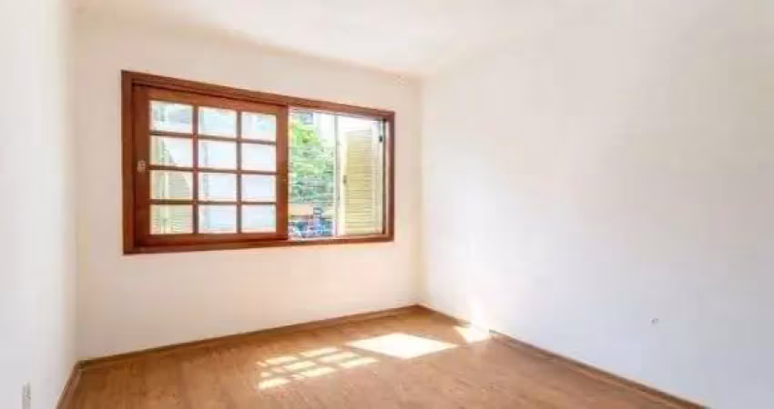 Apartamento no petrópolis de 3 dormitórios e 2 vagas
