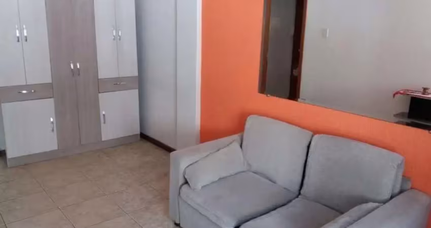 Se você está em busca de um imóvel aconchegante e bem localizado, esta é a sua c