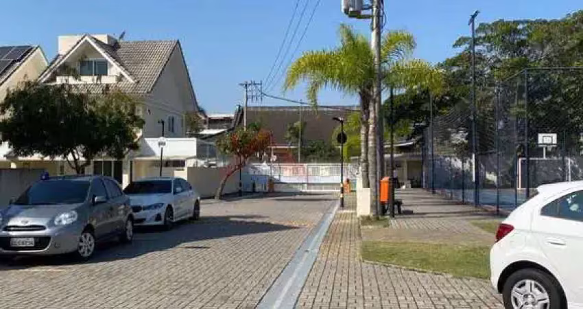Casa de condomínio em recreio dos bandeirantes  -  rio de janeiro