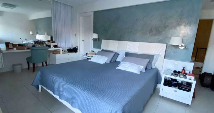 Belissíma casa de condomínio para venda com 430 m² sendo 4 suítes em Alphaville I - Salvador - BA