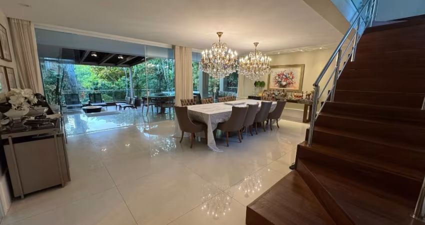 Casa Espetacular à Venda – Sofisticação, Sustentabilidade e Vista Privilegiada