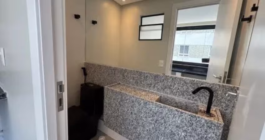 Apartamento Alto Padrão 2 Suítes – Reformado, Nascente e Localização Imbatível