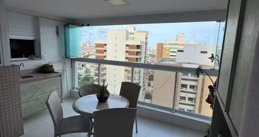 Conforto e sofisticação na armação – 2/4 com suíte, varanda e estrutura completa!