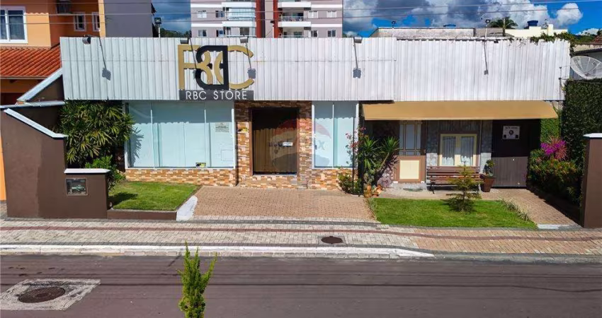Casa Residencial/Comercial - Galpão, Loft e Loja