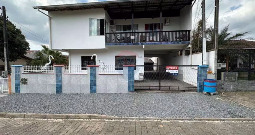 Casa com 6 quartos à venda na Rua Jacy Gonçalves da Luz, 207, Estados, Indaial