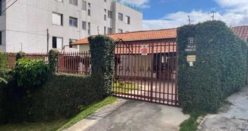 Casa com 3 quartos para alugar na Rua Esmeraldo Botelho, 75, Buritis, Belo Horizonte
