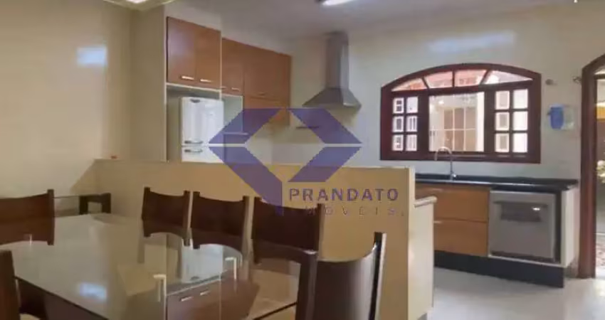 Sobrado a venda  com 136m² 2 suítes e 2 vagas  no jardim aeroporto