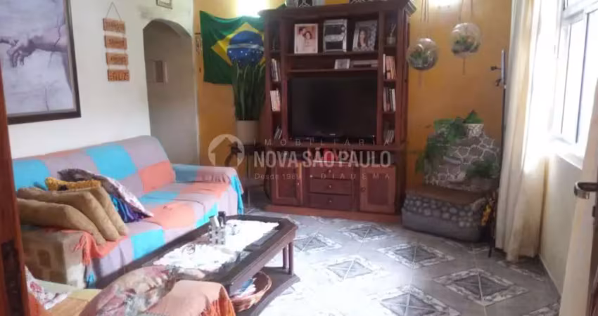 Casa com 2 quartos à venda no Taboão, Diadema 