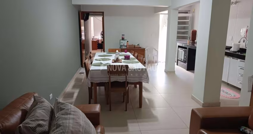 Casa com 4 quartos à venda no Centro, Diadema 