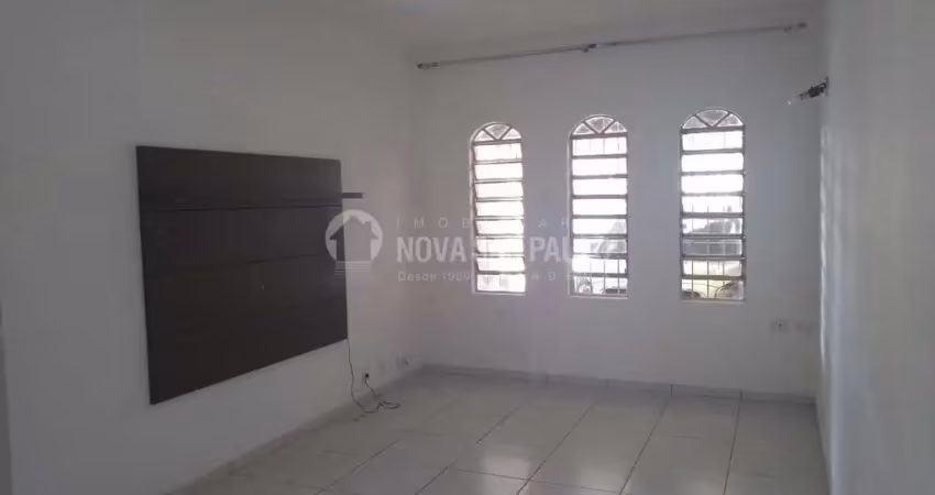 Casa com 3 quartos para alugar na Rua Bebedouro, 41, Centro, Diadema