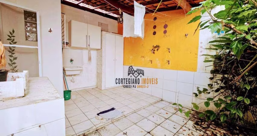 Sobrado à venda, 80 m² por R$ 480.000,00 - Campo Grande - Santos/SP
