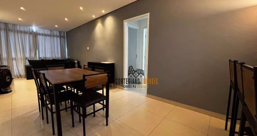 Lindo Apartamento à 01 Quadra da Praia Do Boqueirão em Santos  À Venda !
