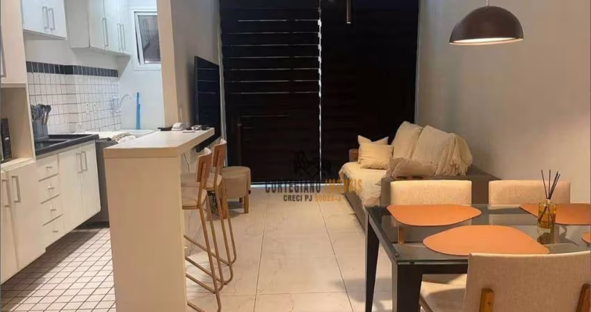Apartamento Triplex com 2 dormitórios para alugar, 69 m² por R$ 5.800,00/mês - Gonzaga - Santos/SP