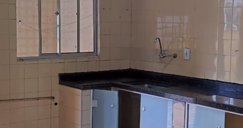Casa com 2 quartos para alugar no Centro, Diadema 