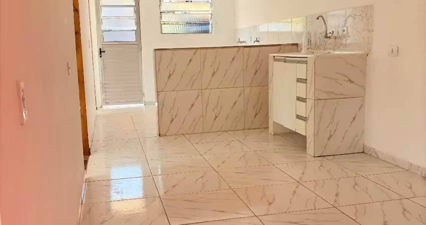 Casa com 2 quartos para alugar na Rua Joaquim José Ferreira, 34, Taboão, Diadema