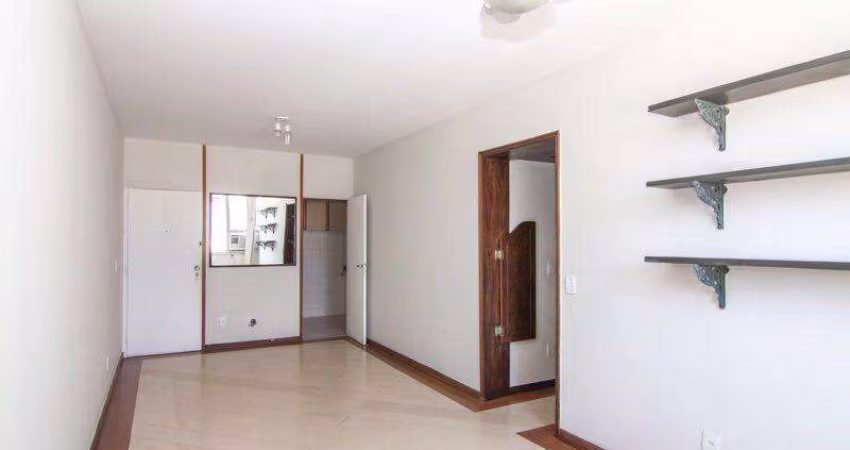 Apartamento com 3 dormitórios para alugar, 90 m² por R$ 7.759,10/mês - Botafogo - Rio de Janeiro/RJ