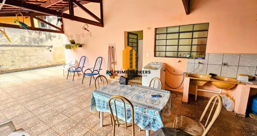 Casa à venda no bairro colina dos pinheiros - valinhos/sp