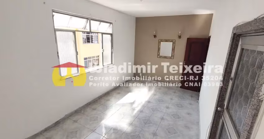 Apartamento 2 quartos dentro de uma vila, condomínio barato, aceitando financiamento e com ótima localização!