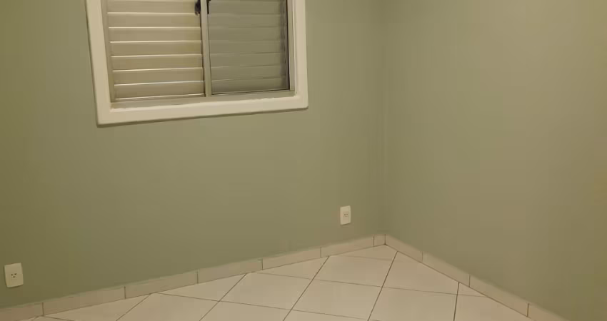 Aluga _ se otimo apartamento  condominio tranquilo e organizado