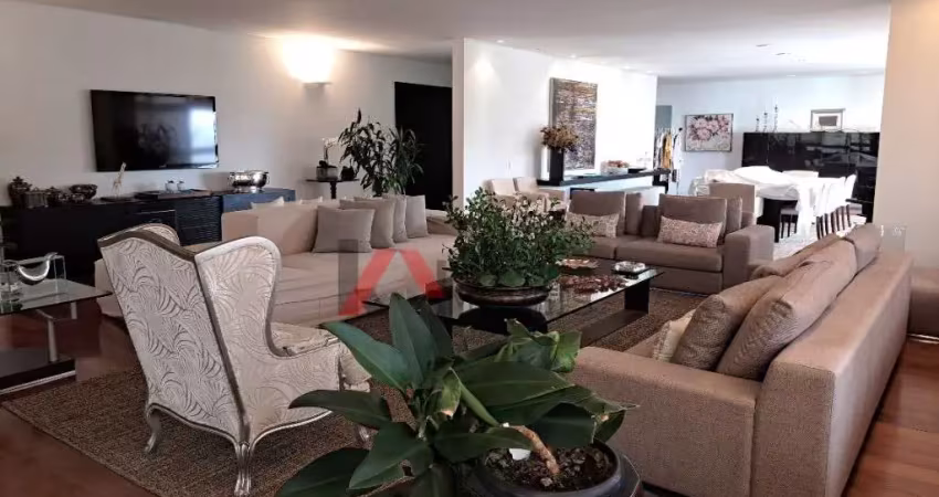 Apartamento para venda na Serra, de 540 m², 4 suítes, 4 vagas. Lazer completo, portaria armada, 24 h.