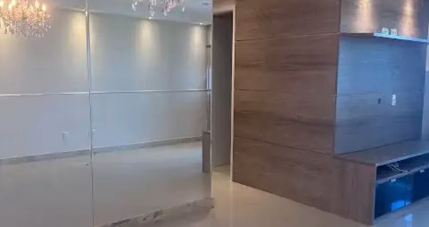 Alugo Excelente Apartamento de 3 Quartos em Brotas
