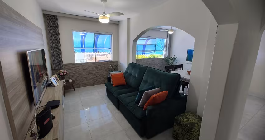 Apartamento de 113m2 com 2 quartos, 1 suíte e sala de estar na Pituba