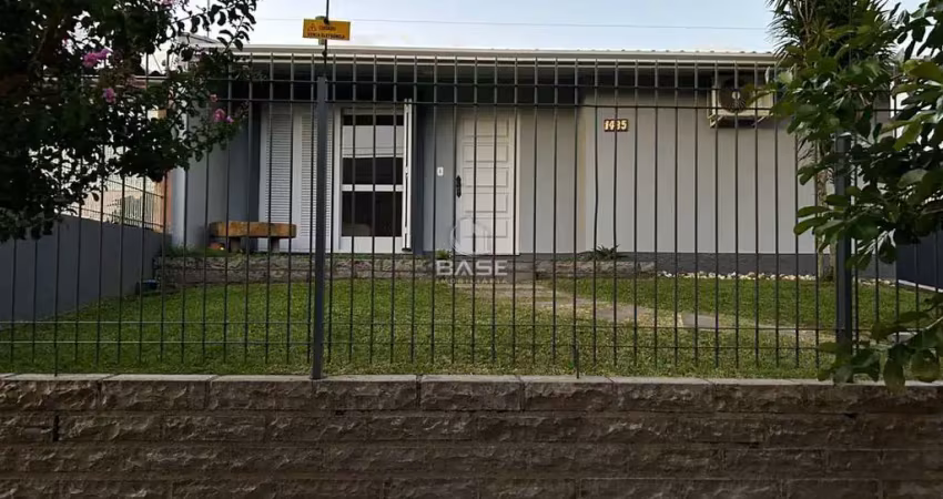 Casa com 3 quartos à venda na Rua Luiza Fregonesi Zatti, 1485, Nossa Senhora de Fátima, Caxias do Sul