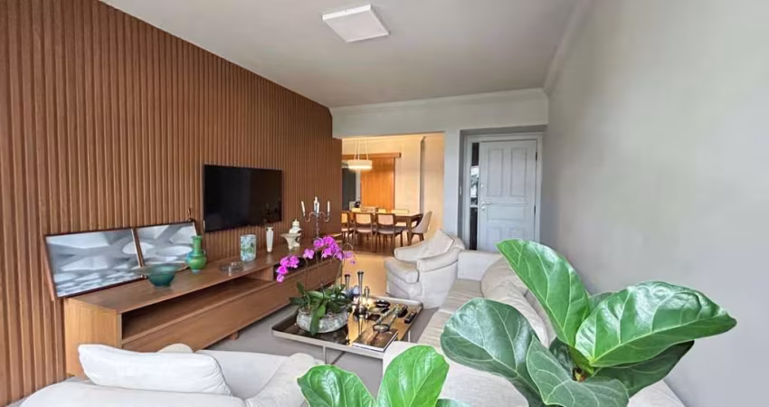 Apartamento com 113m2 3 quartos 1 suíte em Ondina