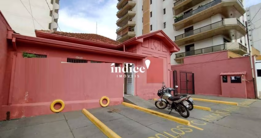 Salão Comercial no Bairro Centro, 5 vagas,