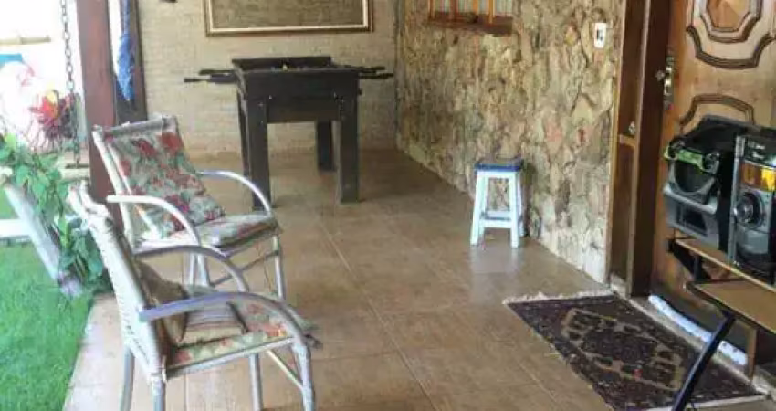 Chácaras no bairro portal dos ipês, 4 quartos, 2 suítes,