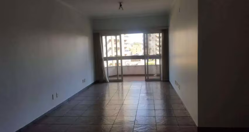 Apartamento no bairro centro, 3 quartos, 1 suíte, 1 vaga, edifício scala