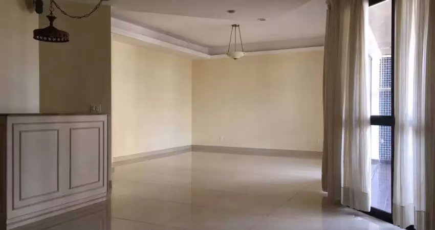 Apartamento no bairro centro, 4 quartos, 2 suítes, 3 vagas, edifício topazio
