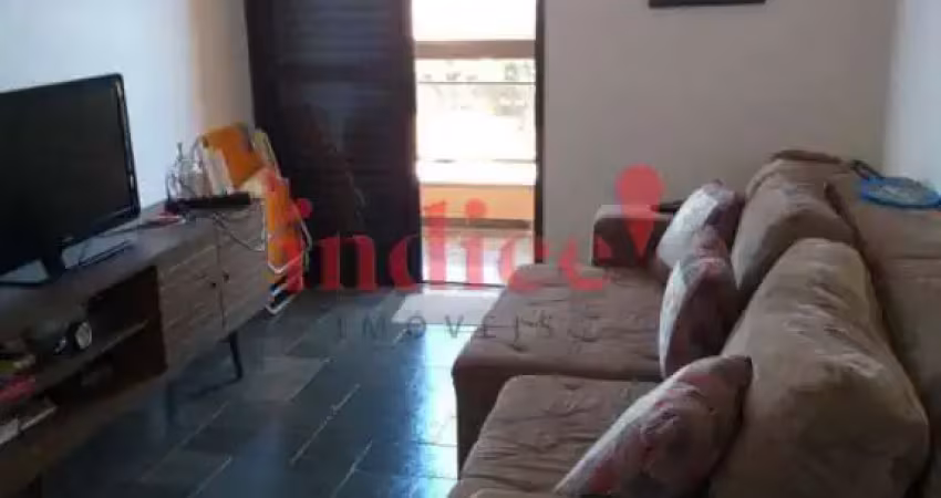 Apartamento com 3 dormitórios á venda no bairro centro