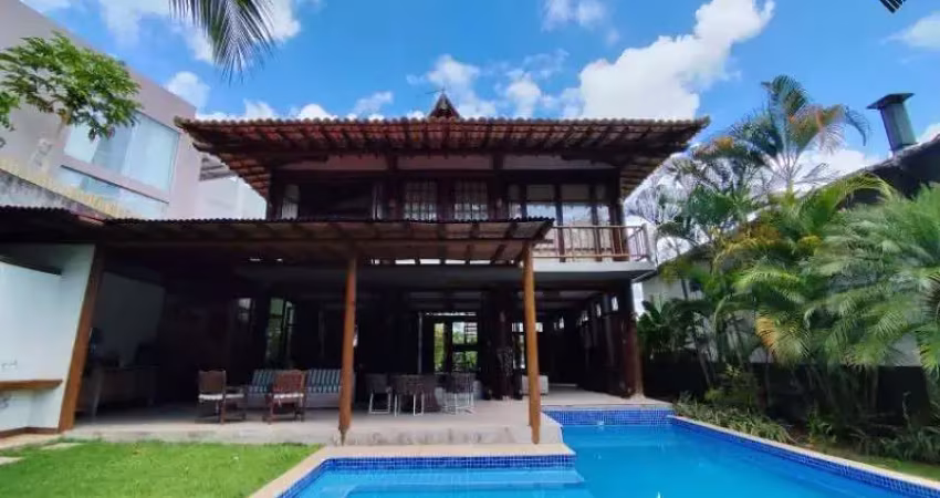 Casa de luxo em condomínio no alphaville ii em salvador-ba: 4 quartos, 4 suítes, 3 salas, 6 banheiros, 4 vagas de garagem, 440m².