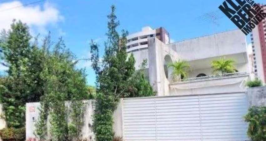 Casa à venda em condomínio fechado na área mais nobre do Caminho das Árvores!