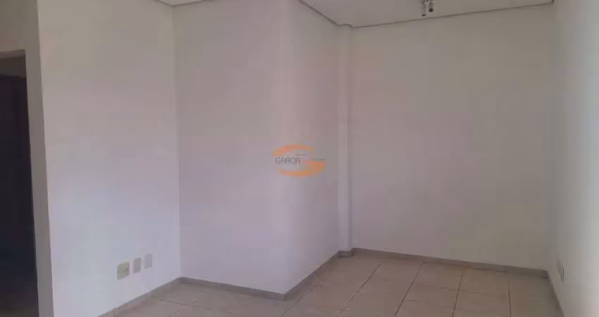 Uma sala para loação na vila santa cruz ótima localização.