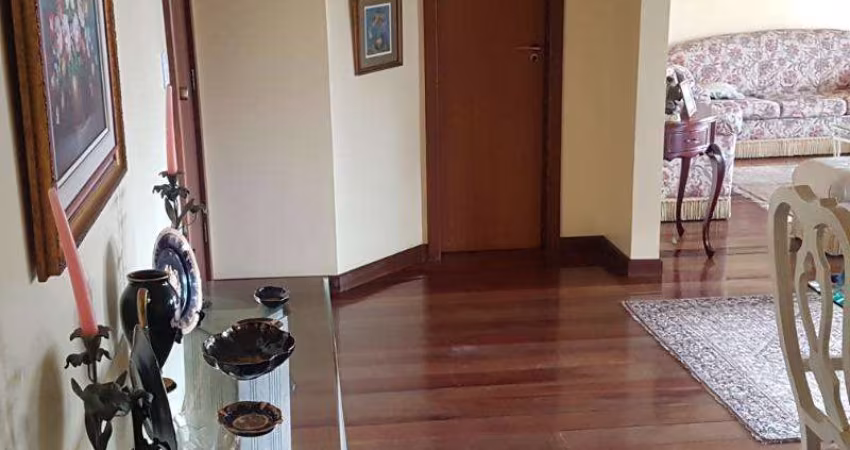 Apartamento para Venda em Salvador, Graça, 4 dormitórios, 4 suítes, 6 banheiros, 3 vagas
